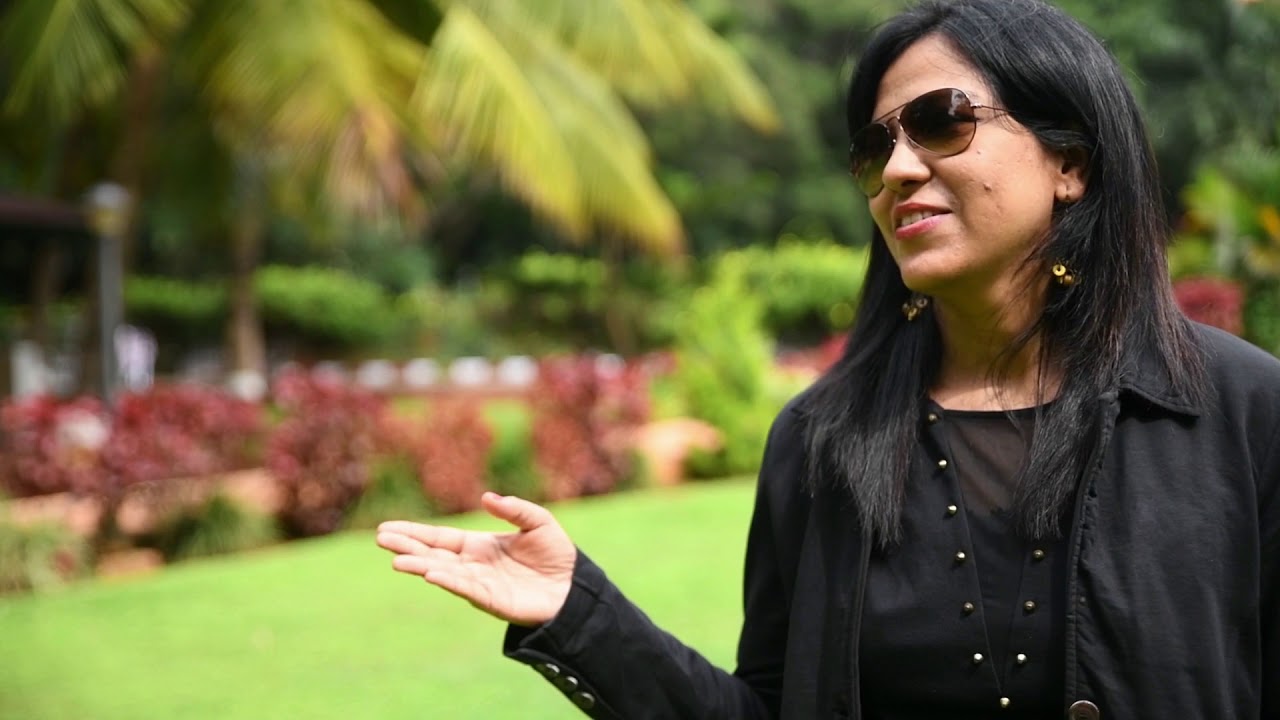 MRS INDIA EARTH 2018-19 FINALIST Vidhi Sharma