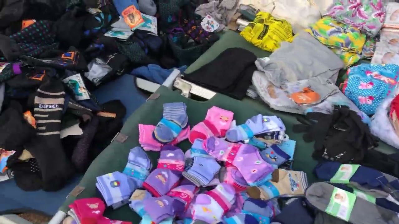 مباشرة من سلوان : اكتشفوا السلع و الأشياء الغريبة المعروضة فسوق الشهير  بالتزامن مع السوق الأسبوعي