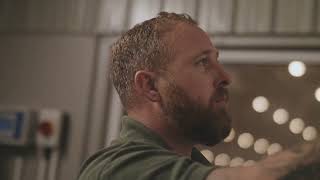 What it's like to work as a farm manager on a poultry unit - Carl's role in agriculture - TIAH