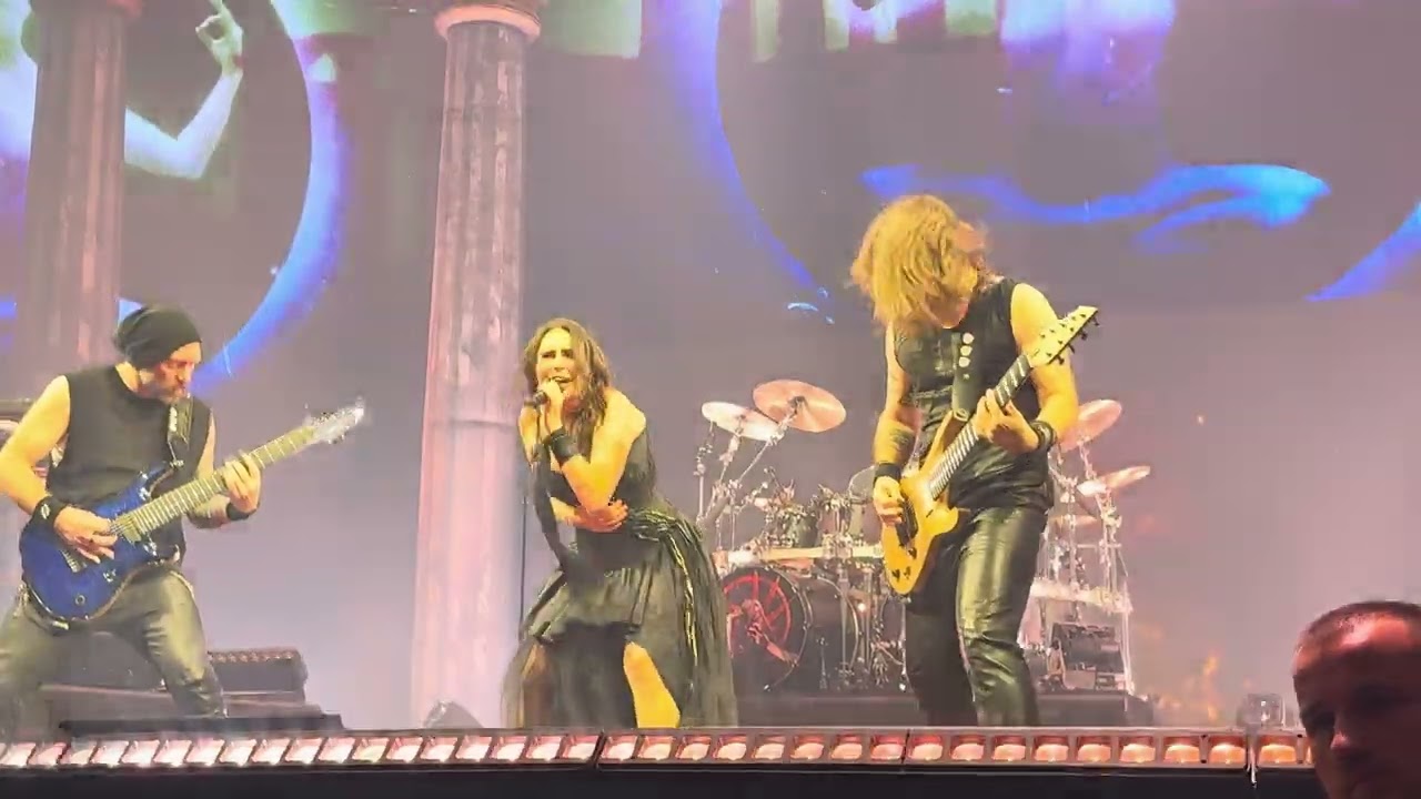 Within Temptation Don‘t Pray for Me live Stuttgart 03.12.2024 (4K)