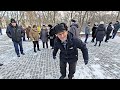 15 02 25г Танцовщица Виктор Могилатов звучит в Гомельском парке 