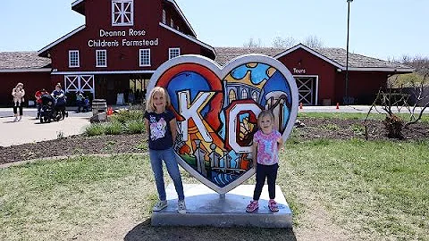We Went to Deanna Rose Farmstead!