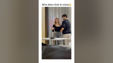 Subscribe for more coding tips⬆️ What’s happening in the class?🫣#trending #coding #ai #java #cs