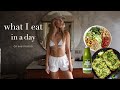 What I eat in a day to avoid bloat | Realistic and Unrestrictive