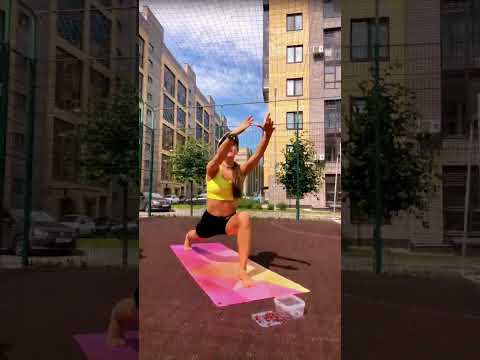 108 Сурья Намаскар ☀️ Приветствие Солнца с Алисой Демитриевой #YogaAlice
