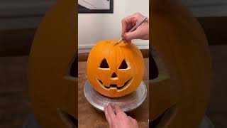 Making A Jack - O - Lantern Cake 🎃🍰
