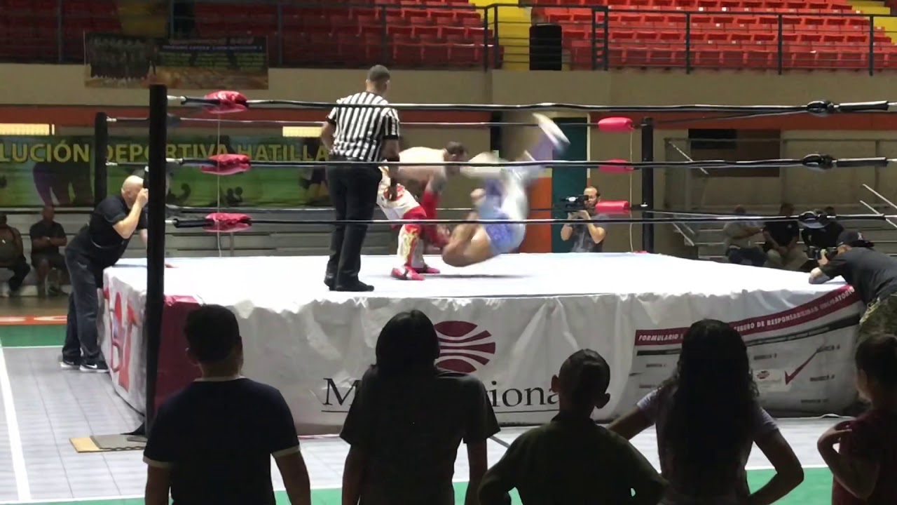 WWC Aniversario 2019: Primo(WWE) vs Chicano