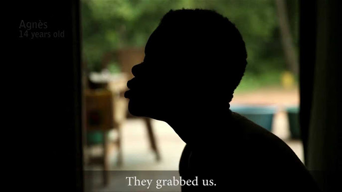 Katta xorozlar porno gif Paypoq, mini yubka, qisqa koylaklar, poshnalar, jinsiy aloqa