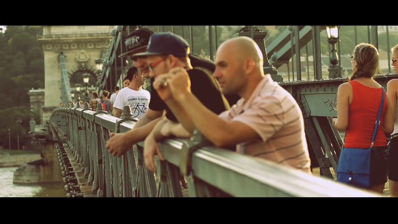Day - Szárnyalj (közr. Tkyd, Hesz Ádám) (Official Music Video) Day - Szárnyalj (közr. Tkyd, Hesz Ádám) (Official Music Video)
