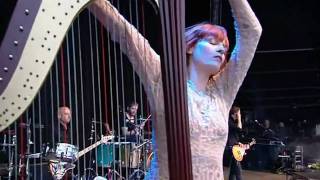 [HD] Florence + The Machine - Dog Days Are Over (TITP 2010)