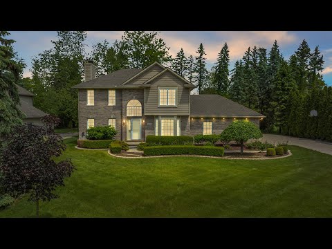 2105 Rob Ridge, Commerce Township, MI home video tour