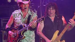 Ted Nugent Live 2022 🡆 Come and Take It ⬘ Trigger Warning 🡄 Jul 30 ⬘ Houston, TX