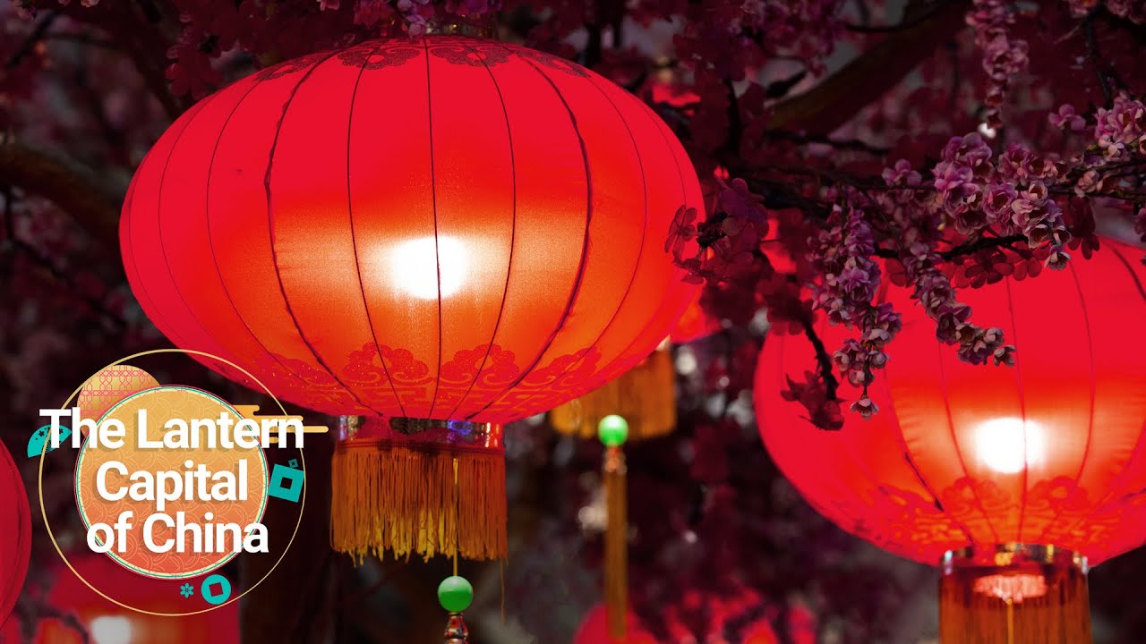 Visit the red lantern capital of China 