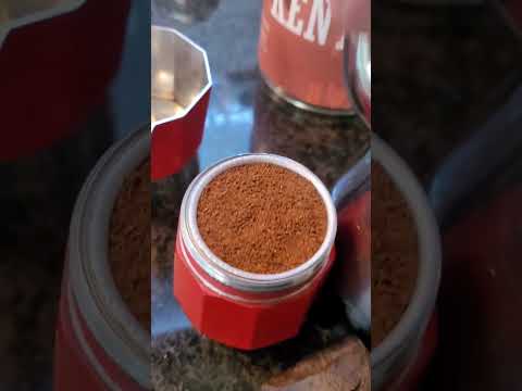 ترسیدم این ترکیب بکش ه منو کسی ندونه چی شده با جوشانده گل و گیاه قهوه دم کردم