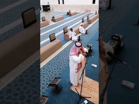 اذان الفجر بصوت القارئ عاصم العرعور من جامع النعمي لوالديه رحمهم الله في حي الفاخرية بالدمام