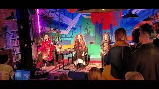 : Folkulaka -  , /Fly you falcon (Live@Squat 17b)