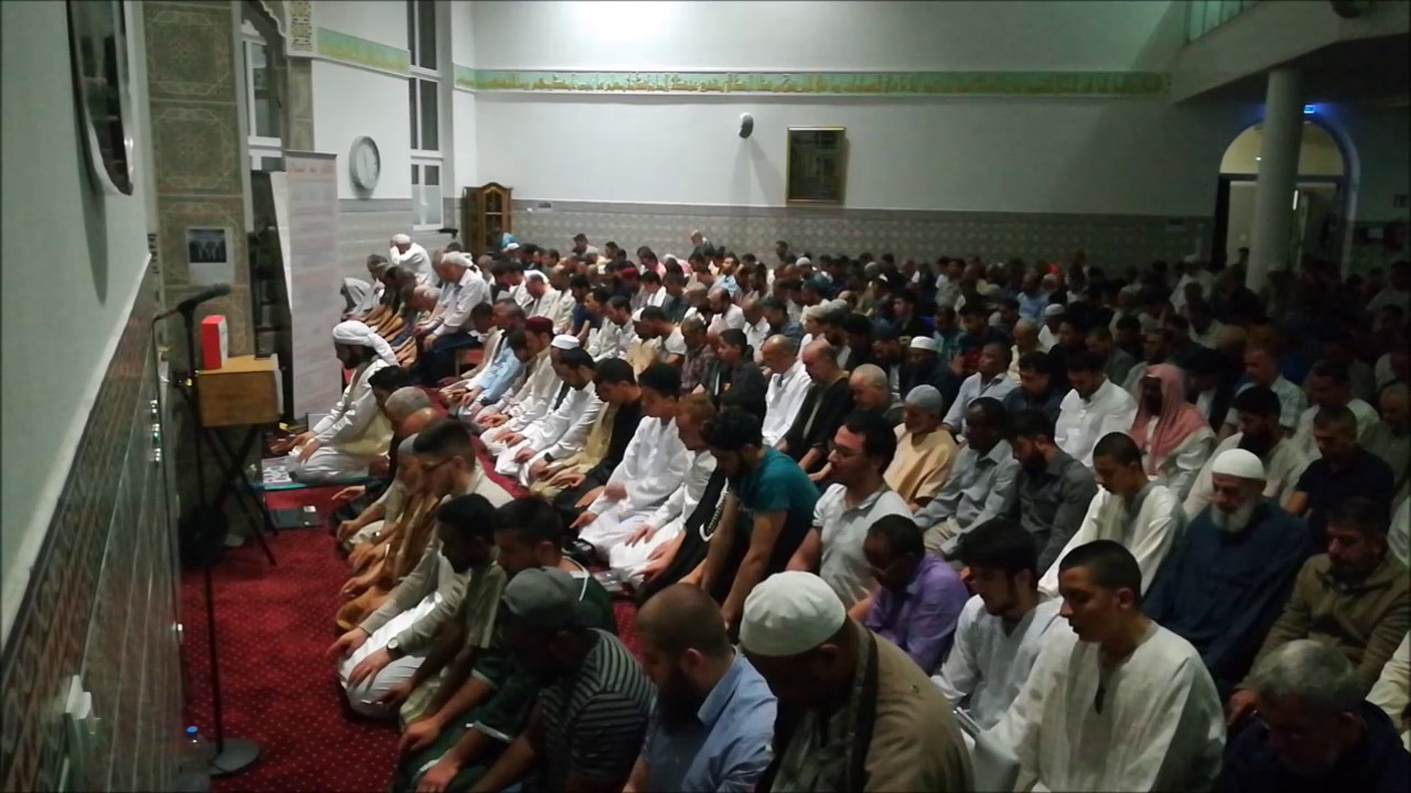 القارئ محمد فضيل.من سورة ءال عمران3. مسجد المهاجرين (المانيا) رمضان 2017