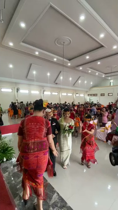 Pernikahan adat batak check #adat #batak #indonesia #tradisi #pernikahan #dresscode #inspirasi