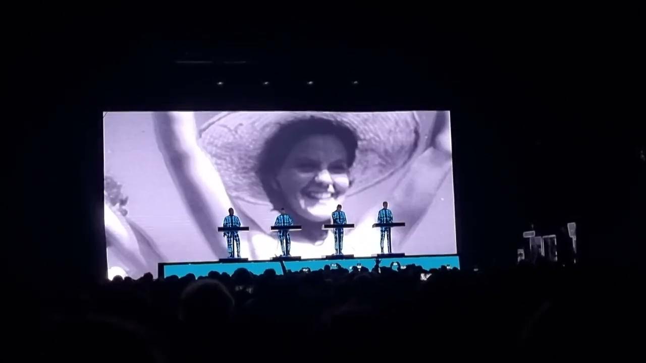Kraftwerk Geiger Counter/Radioactivity/Tour de France (Movistar Arena