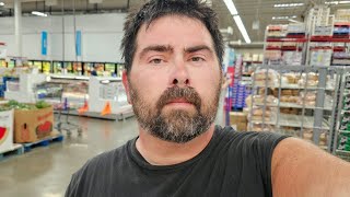 I went to Sam's.. it was cool / Here's the video
