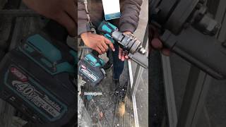 Cordless Rebar Cutter Rod Cutting Machine 🧰🪚 #shorts #rebarcutter #powertools #makita #construction