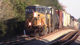 CSX 715 leads CSX M542-18 through Rebecca, GA 11/18/22