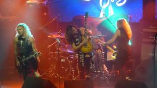 Santa Cruz  Nothing Compares To You Rockingham Nottingham 23rd Oct 2015