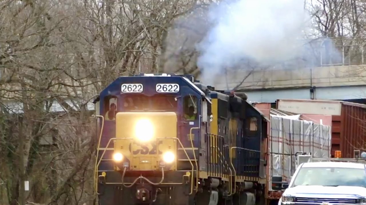 **RARE** CSX 2622 with Leslie RS5T Horn and Smoke! - YouTube