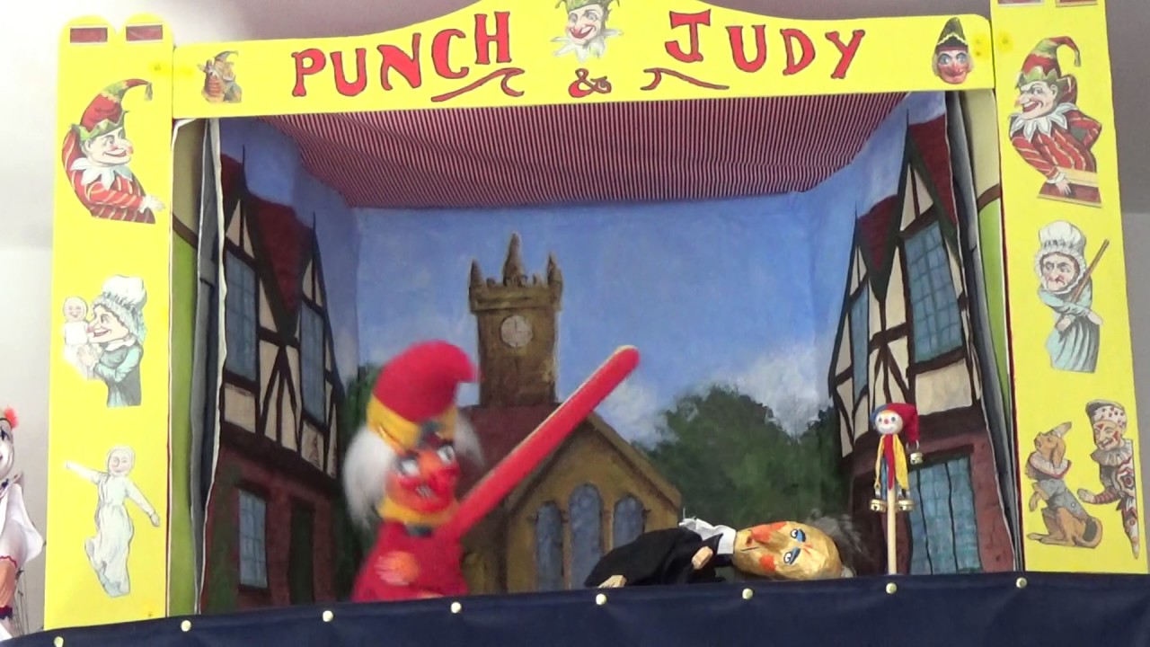Mr Punch, Judy, Baby et le conformiste Mr Punch, Judy and the