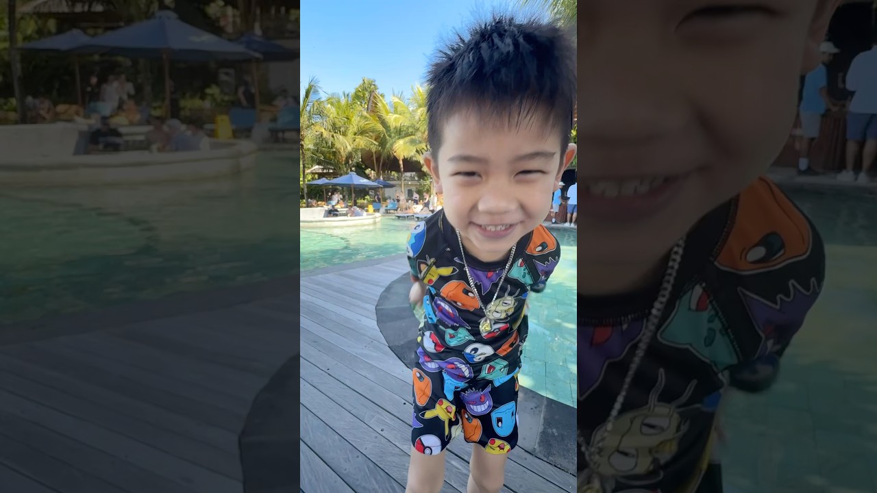 Kaisers first time in Bali (Tlaga Singha)