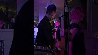 Pop classic… but louder 😎