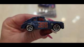 Hot Wheels Vintage Racing Club Grand Prix Porsch 356 Outlaw Un-Carding Unboxing Show, Play & Tell!