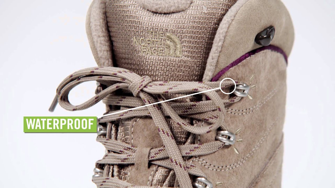 The North Face Women's Chilkat II Boots - YouTube