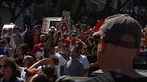 Extremists and counter-protesters march through San Francisco