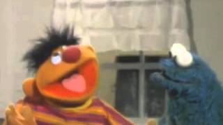 Classic Sesame Street Twofer - Eggs Cookies