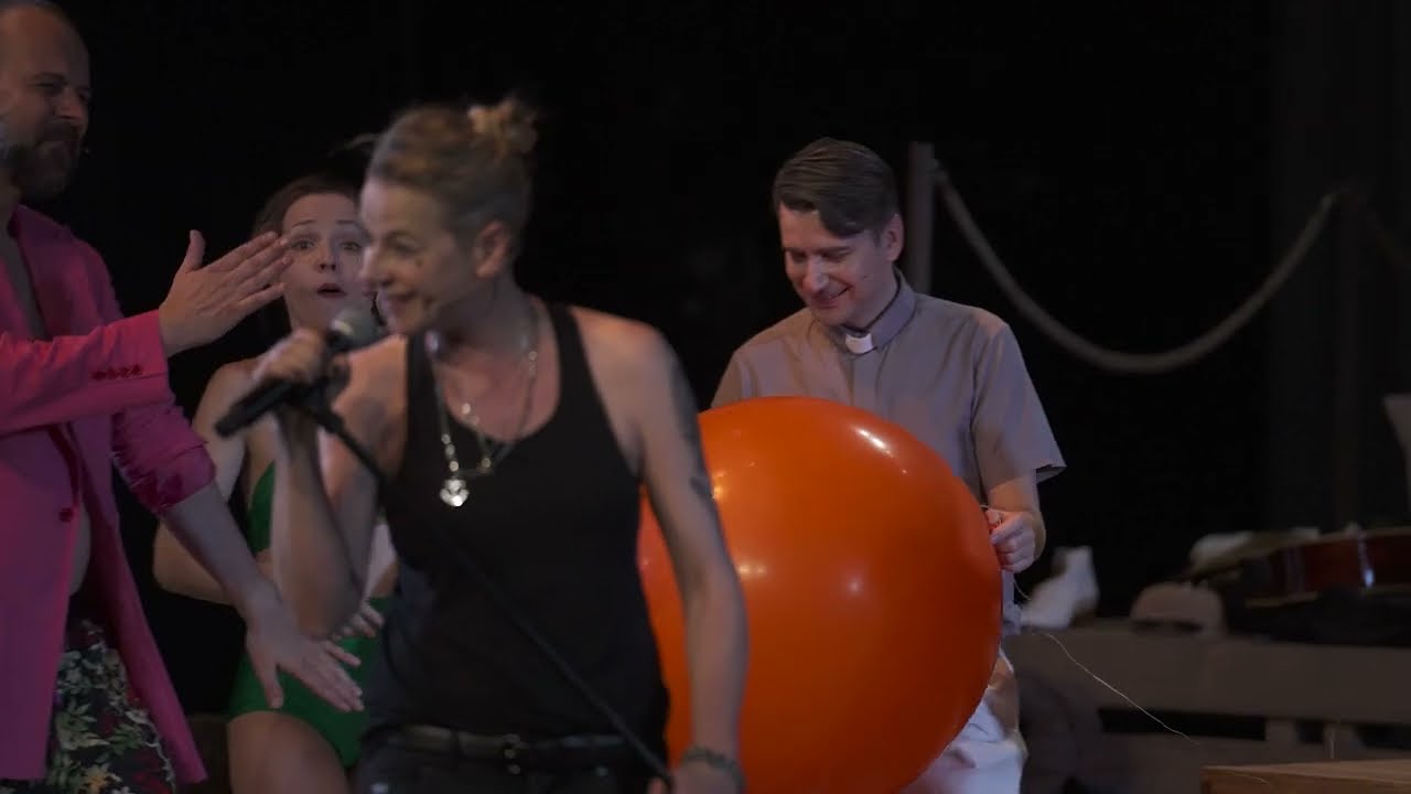 Tena Štivičić KABARET KASPAR / CABARET CASPER, režiser, skladatelj/director, composer Marjan Nečak