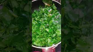 Methi ki Sabzi | Green Leafy Vegetable Recipe #healthyrecipes #foodie #sabzi #youtubeshorts #shorts