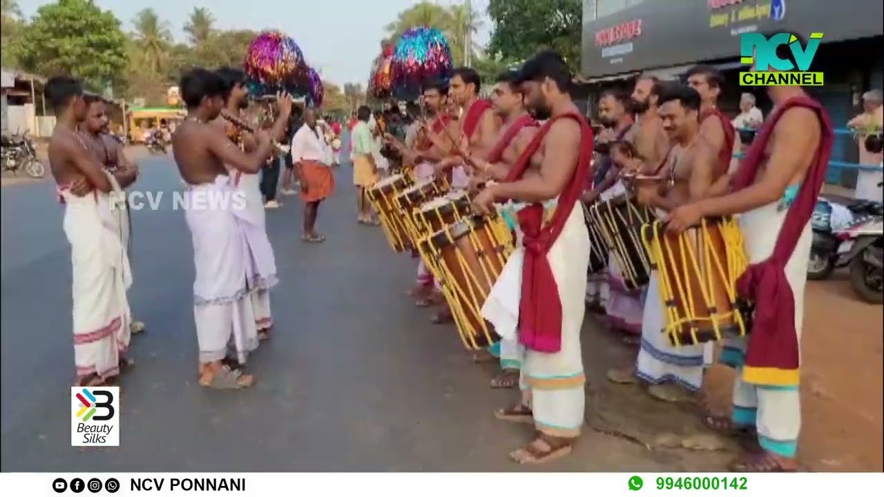 വട്ടംകുളം പുരമുണ്ടേക്കാട് സുബ്രഹ്‌മണ്യ സ്വാമി ക്ഷേത്രത്തിലെ പ്രതിഷ്ഠാ മഹോത്സവം ഭക്തിനിര്‍ഭരമായി.