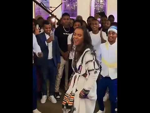Eskesta The Traditional Amharic Dance Ethiopian Ethiopianculture Amharic Topreactions