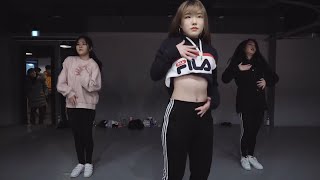 Cheap Thrills All Falls Down -  Dance Cover ||   and 1MILLION Dance Studio