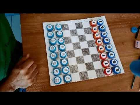 Projeto Praticar - XADREZ com material reciclável 🏁⏳♻️ Você sabia que é  possível construir um jogo de Xadrez com material reciclável❓❔ A prática do  xadrez desenvolve habilidades como a memória, concentração, planejamento