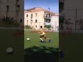 آه يا غبريال يا وليدي يا غبريال مارتنيلي 😂😂😂😂