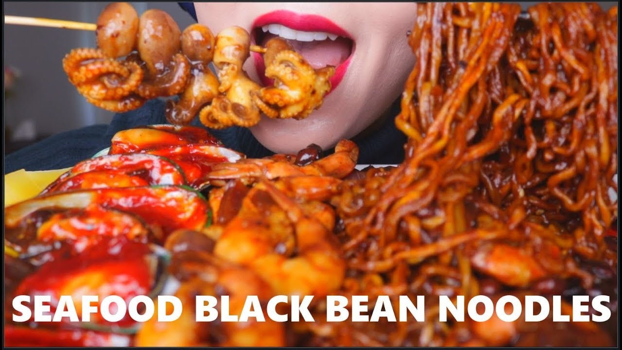 ASMR SPICY SEAFOOD BLACK BEAN NOODLES | OCTOPUS | MUSSELS | PRAWN | JJAJANG MEON 海鲜炸酱面 | 咀嚼音 | 먹방