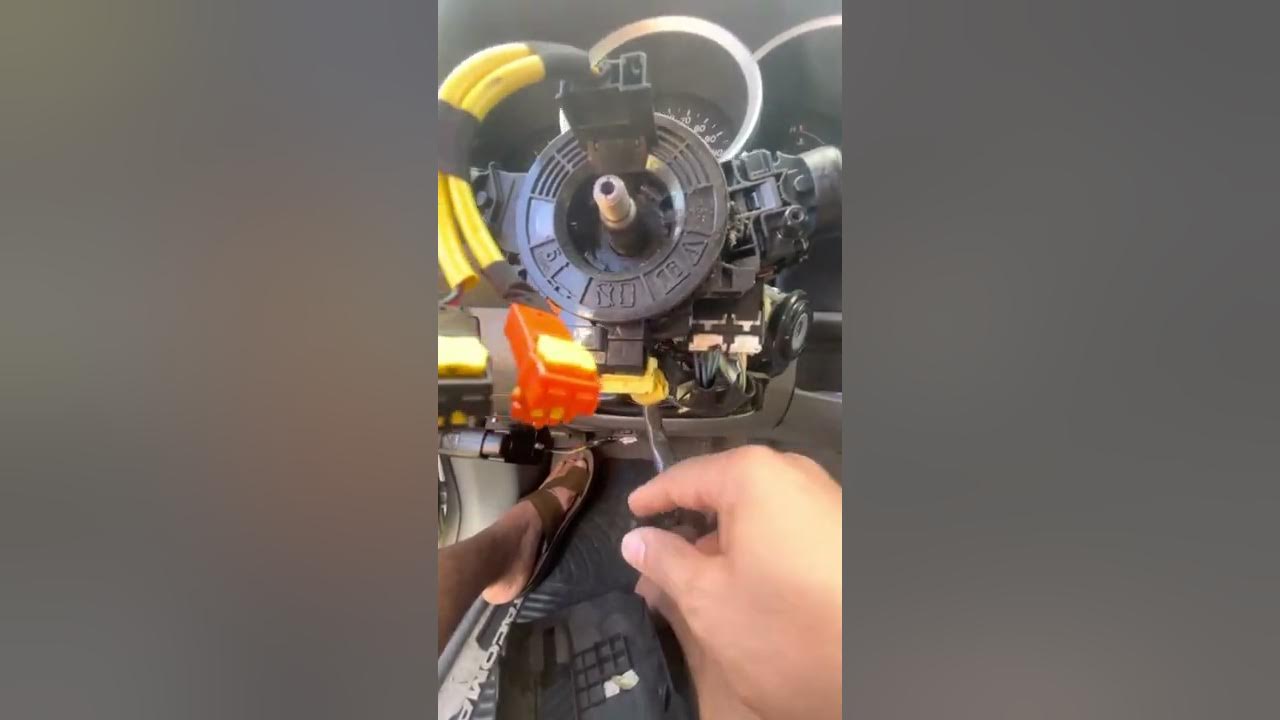 2007 Toyota Spiral/Clock Spring installation YouTube