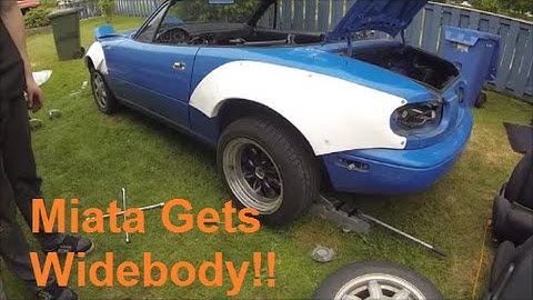 Miata Gets Widebody and Stripped Down! - Rocket Bunny Miata Build Part 5