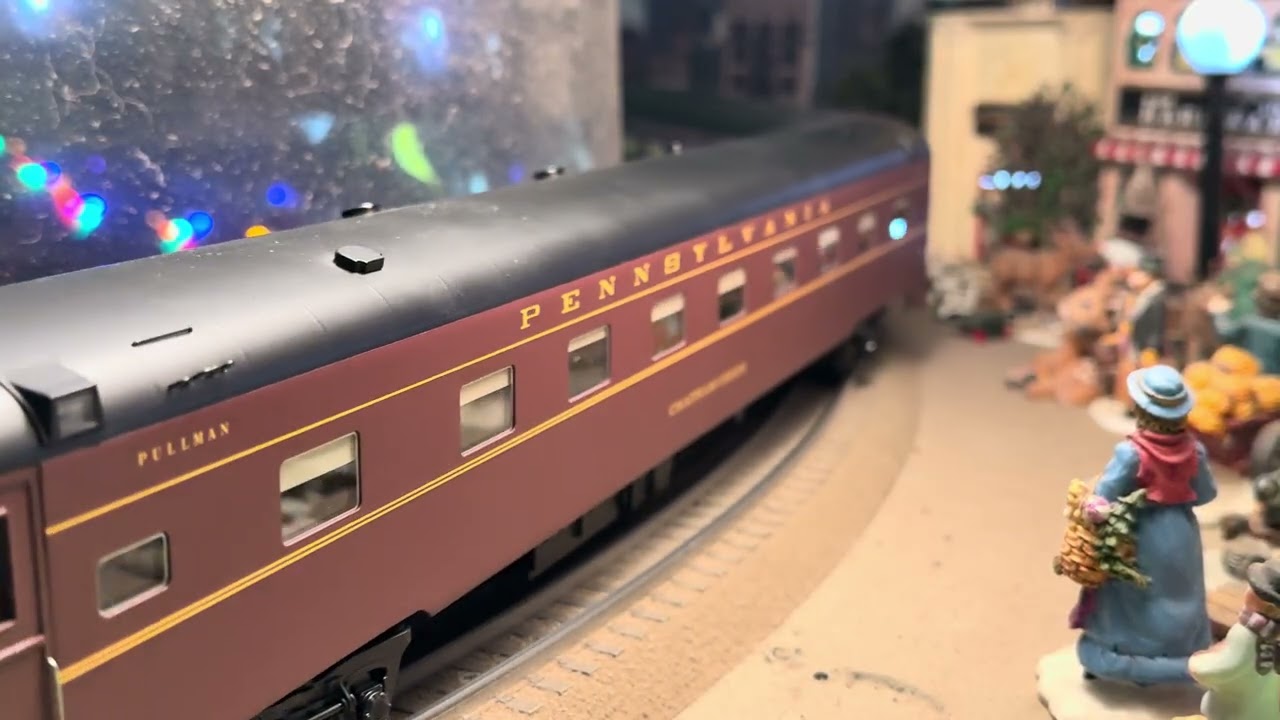 Lionel Y3 PRR pulling GGD Golden Gate depot 21” cars some heavyweight and streamliners