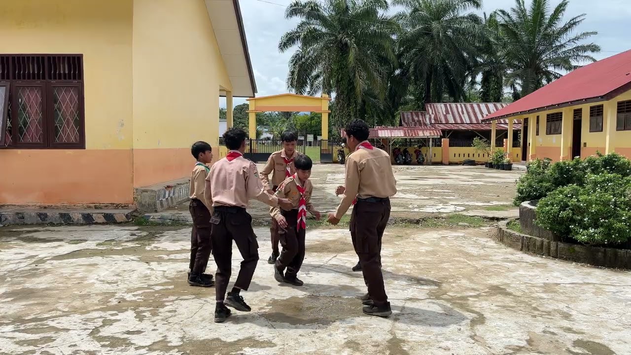 Yel Yel Pramuka Lucu (SMPN 2 Lubuk Barumun)