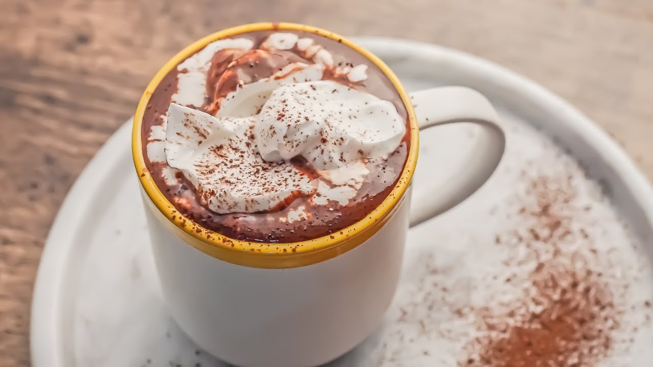 هوت شوكليت كريمي بدون شوكولاته طعمه رهيب بمكونات في كل بيت