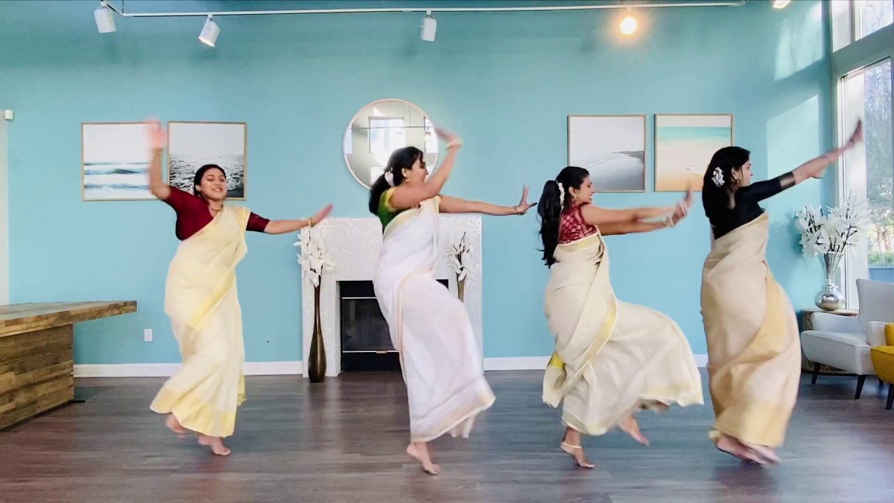 Kerala/Malayalam Song Hits Mix Saree Dance Cover | Nazia Shahabudin Choreography | Vishu Special