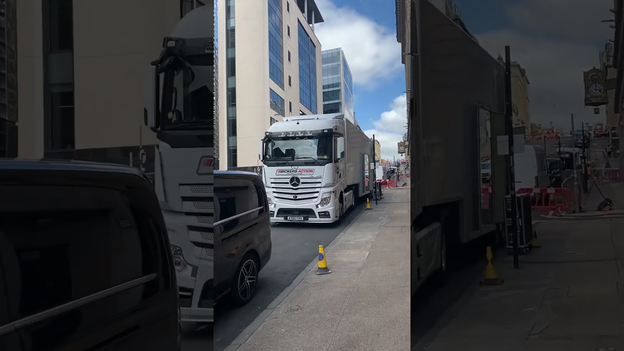 Glasgow City Centre Streets Shut Due To Filming Of New Spider Man 4 Movie